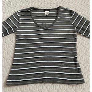 Women’s Vintage Jordache V-Neck Knit Shirt Striped Large